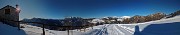 23 Panoramica dalla baita 'Medile'